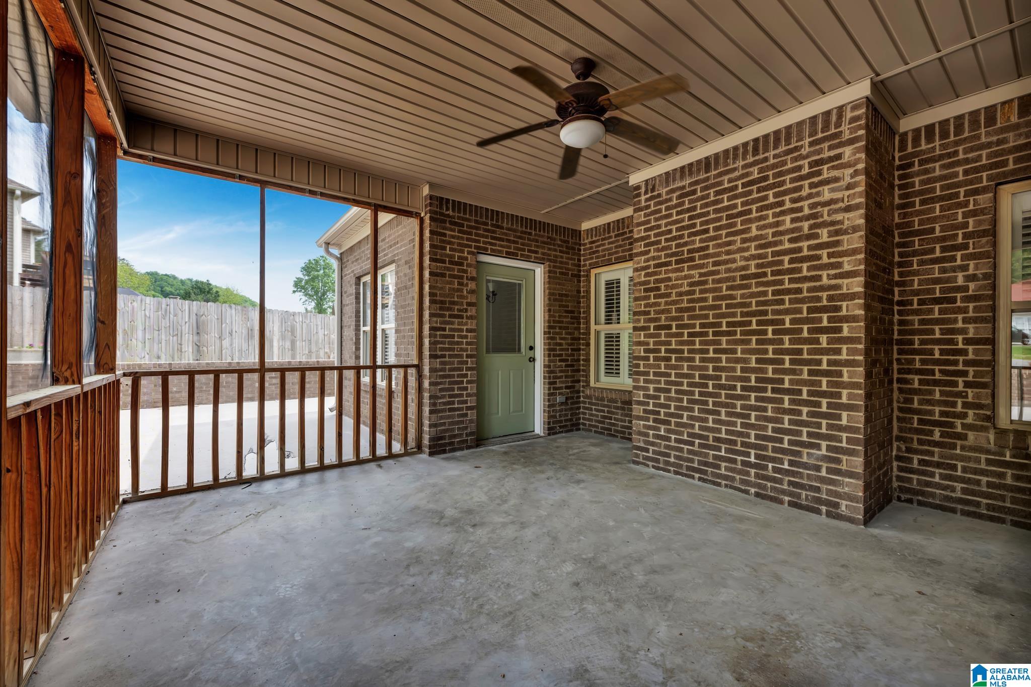 900 Park Avenue Oneonta, AL 35121 - Photo 24 of 31
