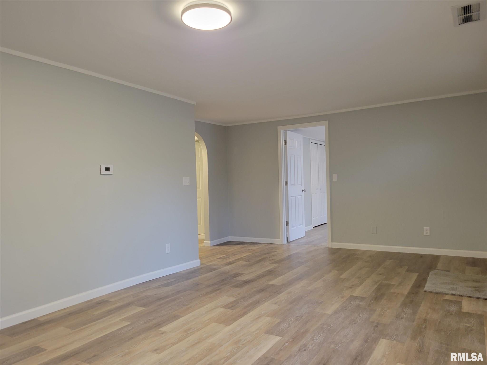 850 North Ohio Street Springfield, IL 62702 - Photo 4 of 21