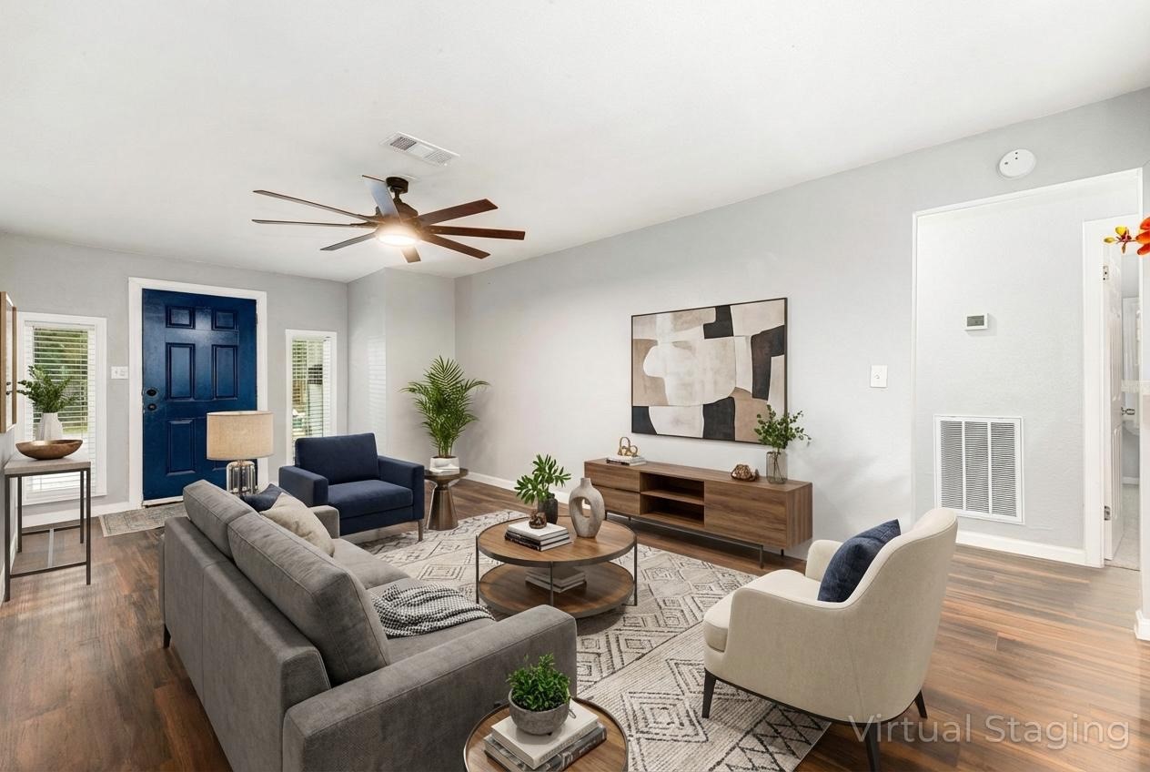 7630 Lady Street Houston, TX 77021 - Photo 9 of 32 Family Room - Virtually Staged for your Enjoyment!
