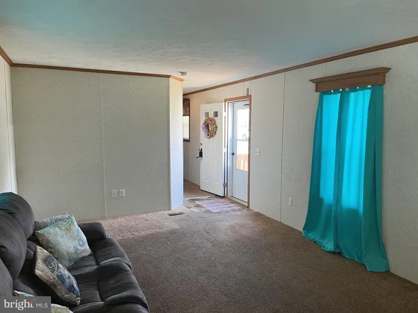 $75,000 | 312 Blue Jay Drive, Red Lion, PA 17356