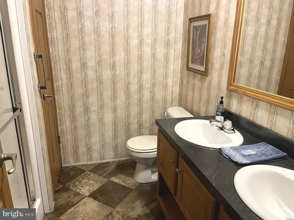 $75,000 | 312 Blue Jay Drive, Red Lion, PA 17356