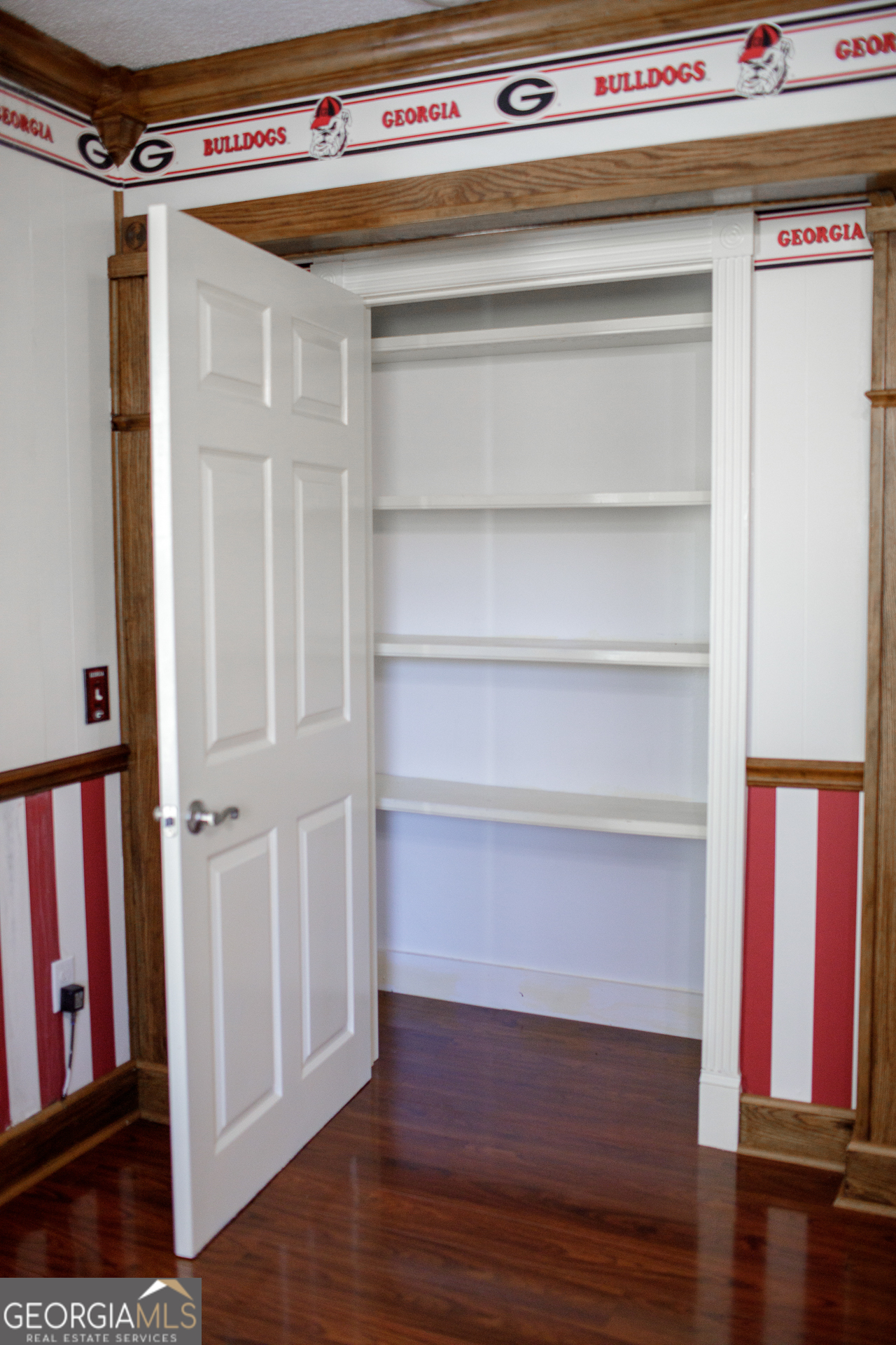 2110 Ware Street Blackshear, GA 31516 - Photo 28 of 57 a view of a room with wooden floor