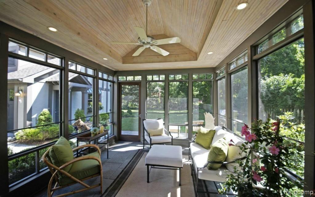 454 Rivard Boulevard Grosse Pointe, MI 48230 - Photo 12 of 23 12-photo-web-1680x1050-303673.jpg