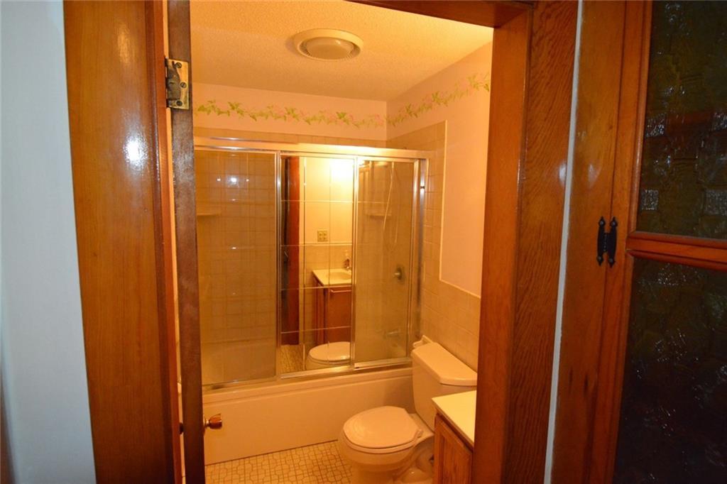 533 Main Road Carmel, ME 04419 - Photo 27 of 27 Full bath with jetted tub