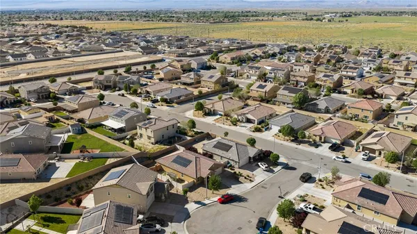 $499,999 | 44217 Shiloh Lane, Lancaster, CA 93535