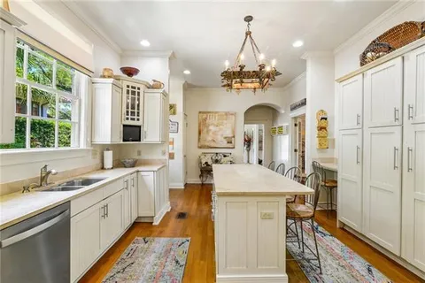 $1,595,000 | 220 Audubon Boulevard, New Orleans, LA 70118