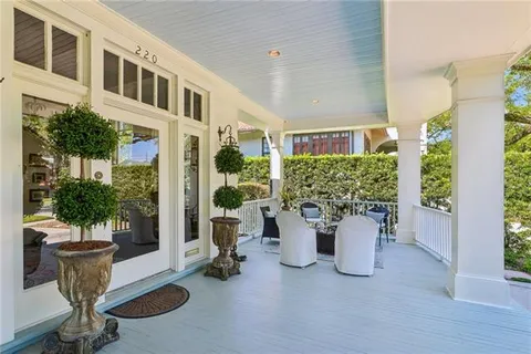 $1,595,000 | 220 Audubon Boulevard, New Orleans, LA 70118