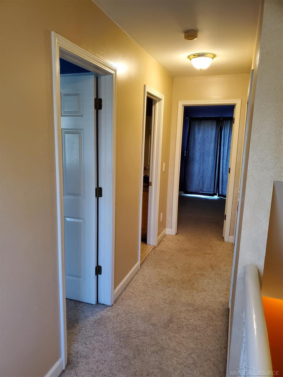 1551 Streamwood Court Rochester, MI 48307 - Photo 19 of 33 50028288-18.JPG