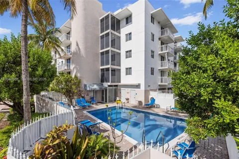$699,000 | 3901 Indian Creek Drive, Unit 309, Miami Beach, FL 33140
