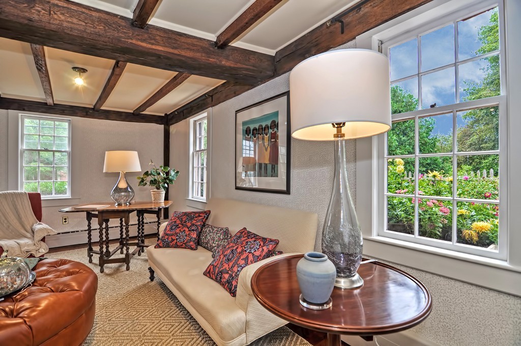 33 High Street Ipswich, MA 01938 - Photo 3 of 20