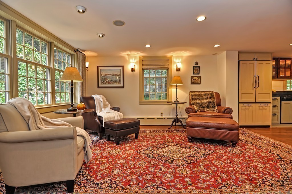 33 High Street Ipswich, MA 01938 - Photo 8 of 20