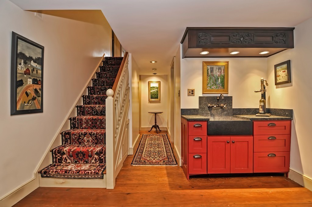 33 High Street Ipswich, MA 01938 - Photo 10 of 20