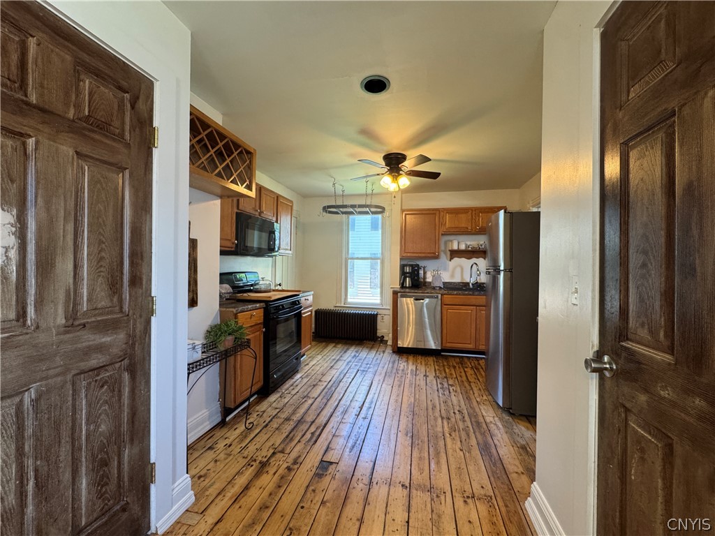 410 Washington Avenue Oneida, NY 13421 - Photo 8 of 24