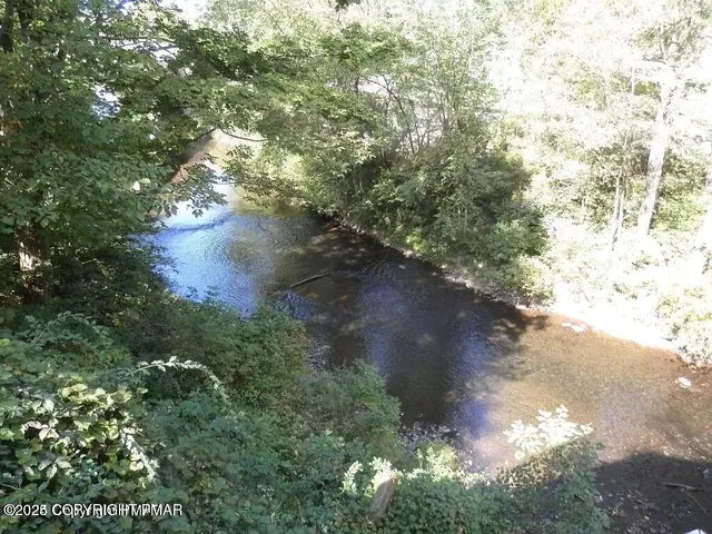 $250,000 | 1797-1799 North Main Street, Honesdale, PA 18431