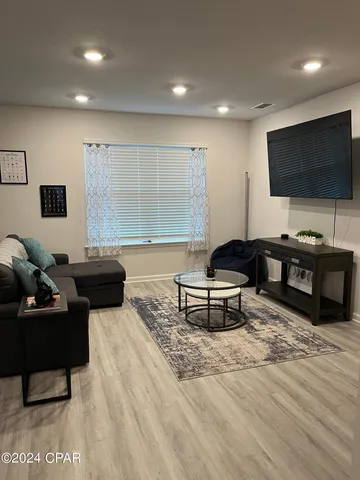 $2,000 | 6420 Slabinski Lane, Panama City, FL 32404