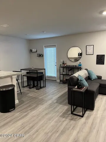 $2,000 | 6420 Slabinski Lane, Panama City, FL 32404