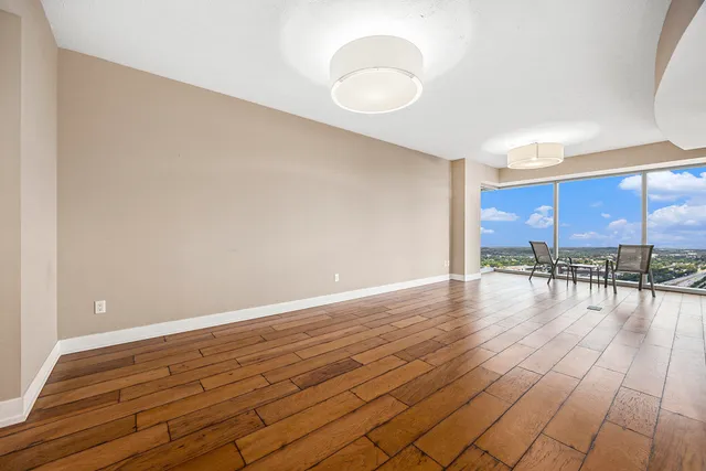 $429,900 | 335 Bridge Street Northwest, Unit 2403, Grand Rapids, MI 49504