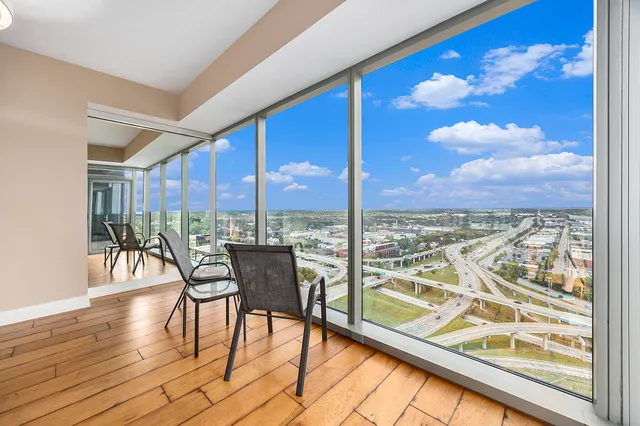 $429,900 | 335 Bridge Street Northwest, Unit 2403, Grand Rapids, MI 49504