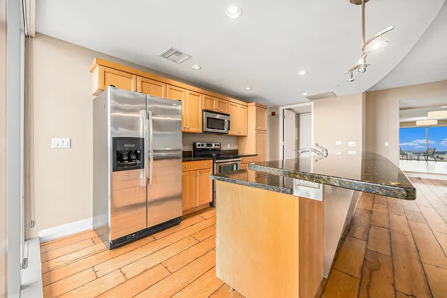 $429,900 | 335 Bridge Street Northwest, Unit 2403, Grand Rapids, MI 49504