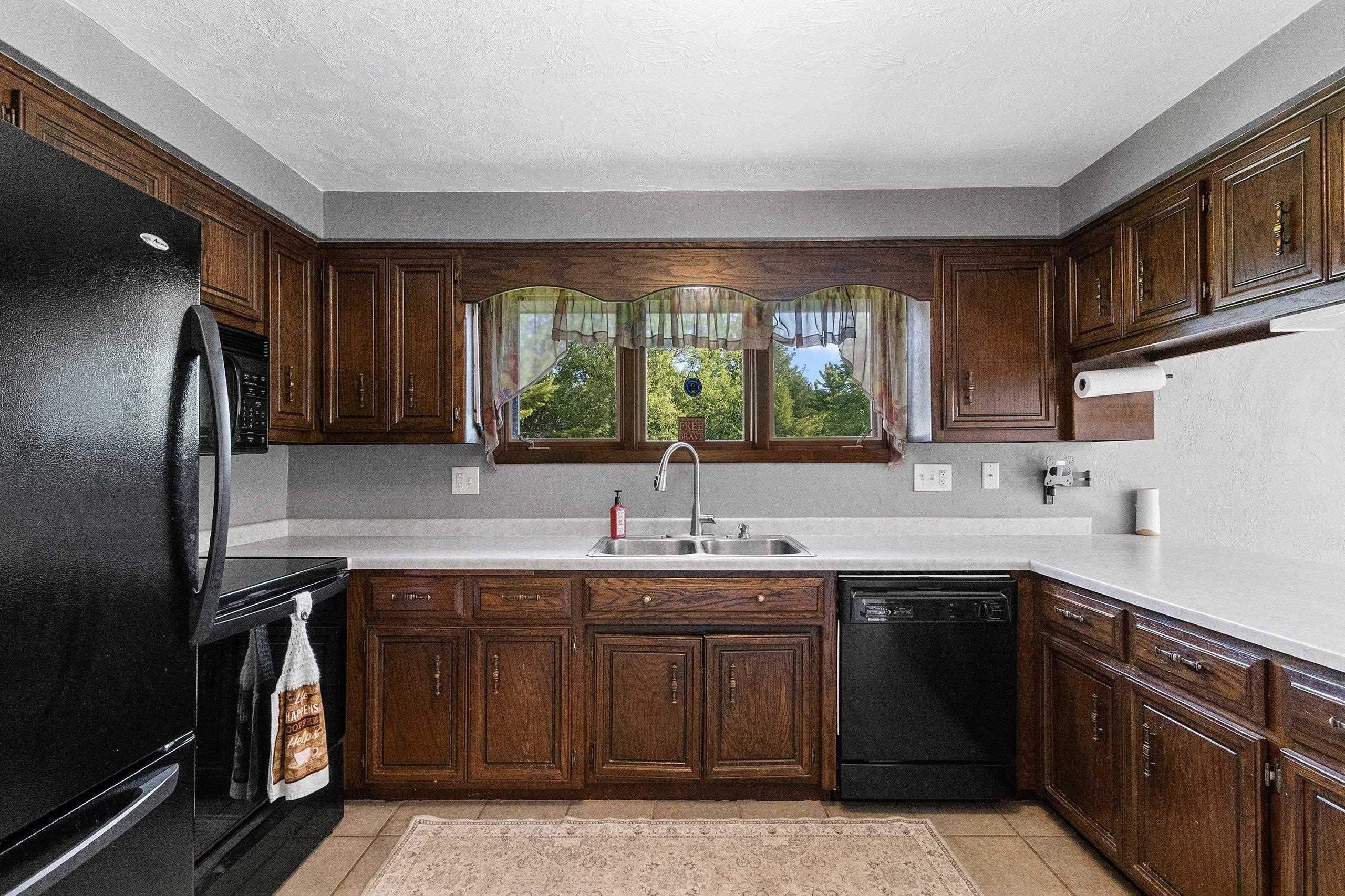 5170 McCarthy Road Lena, WI 54139 - Photo 18 of 72