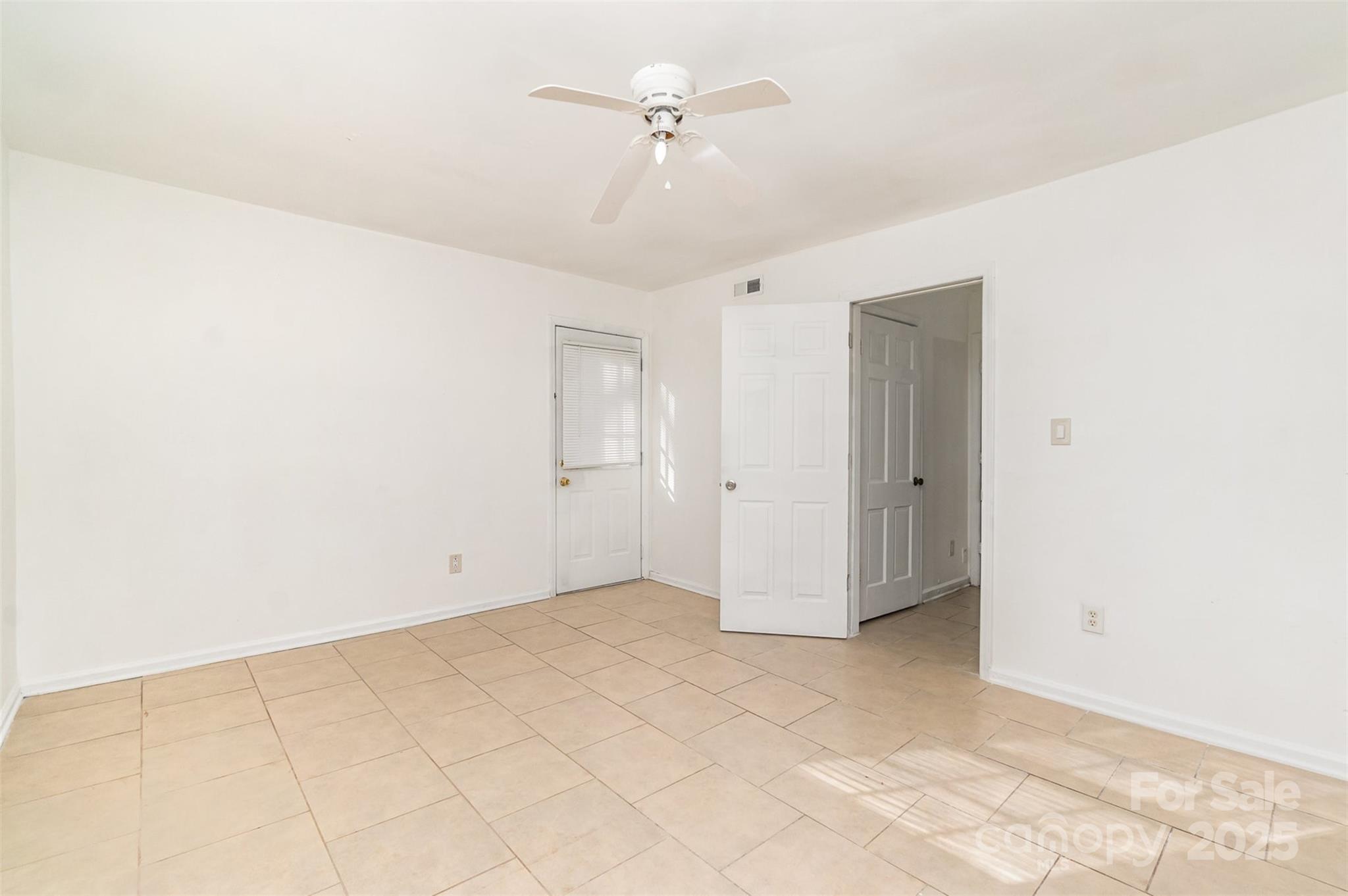 3401 Oak Tree Trail Matthews, NC 28105 - Photo 9 of 18