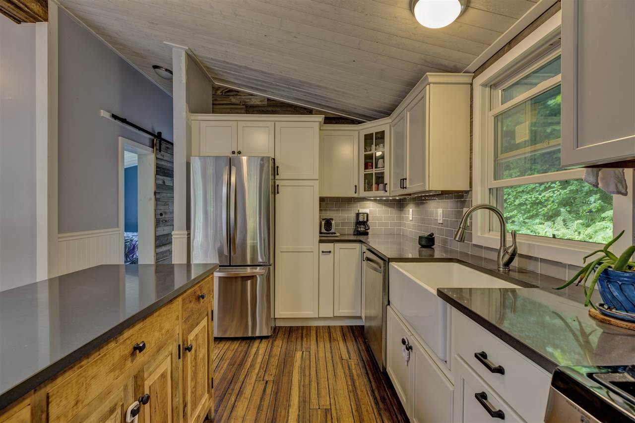 330 Bunker Road New London, NH 03257 - Photo 2 of 20