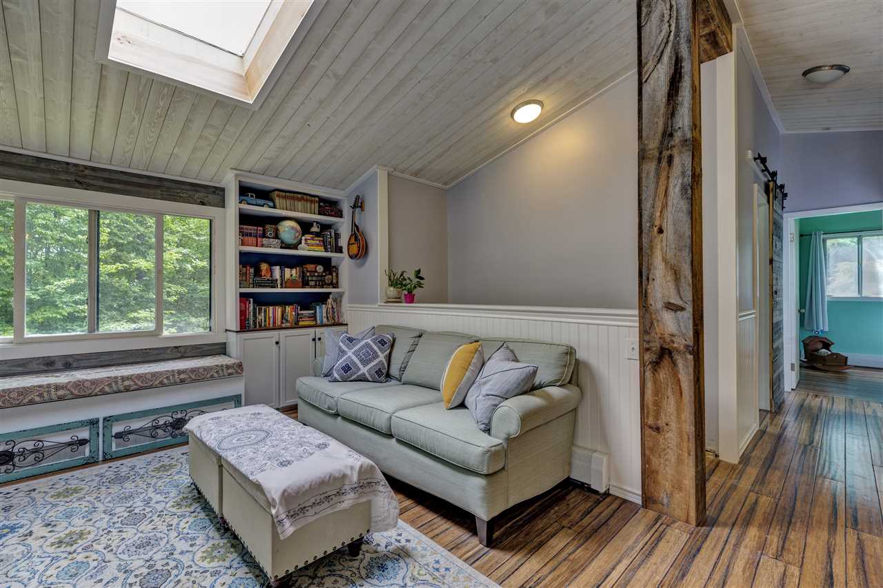 330 Bunker Road New London, NH 03257 - Photo 9 of 20