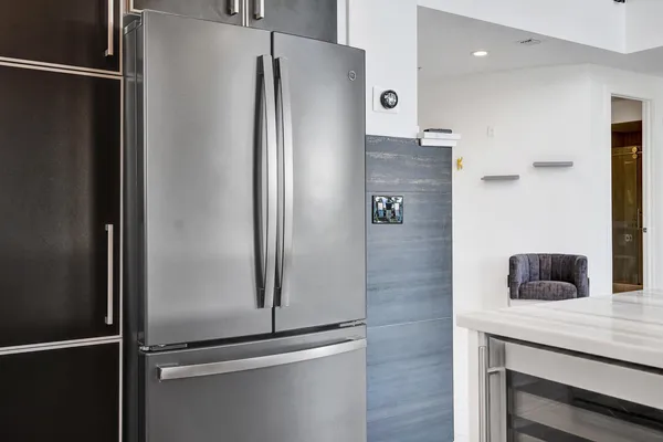 $7,500 | 365 Southeast 6th Avenue, Unit 307, Delray Beach, FL 33483