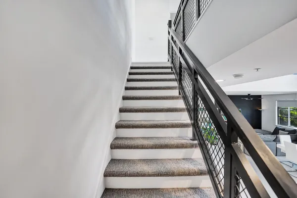 $7,500 | 365 Southeast 6th Avenue, Unit 307, Delray Beach, FL 33483