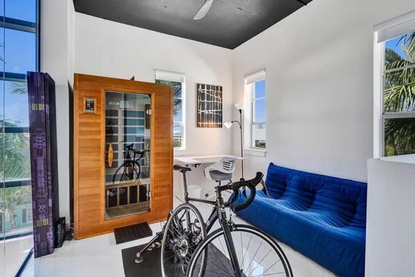 $7,500 | 365 Southeast 6th Avenue, Unit 307, Delray Beach, FL 33483