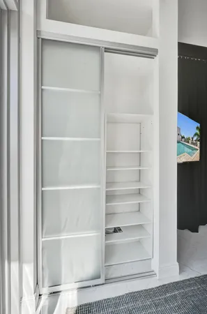 $7,500 | 365 Southeast 6th Avenue, Unit 307, Delray Beach, FL 33483