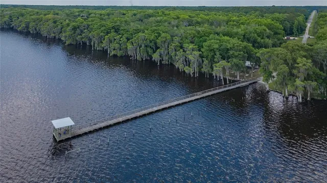 $10,000 | 210 1st Street, Georgetown, FL 32139