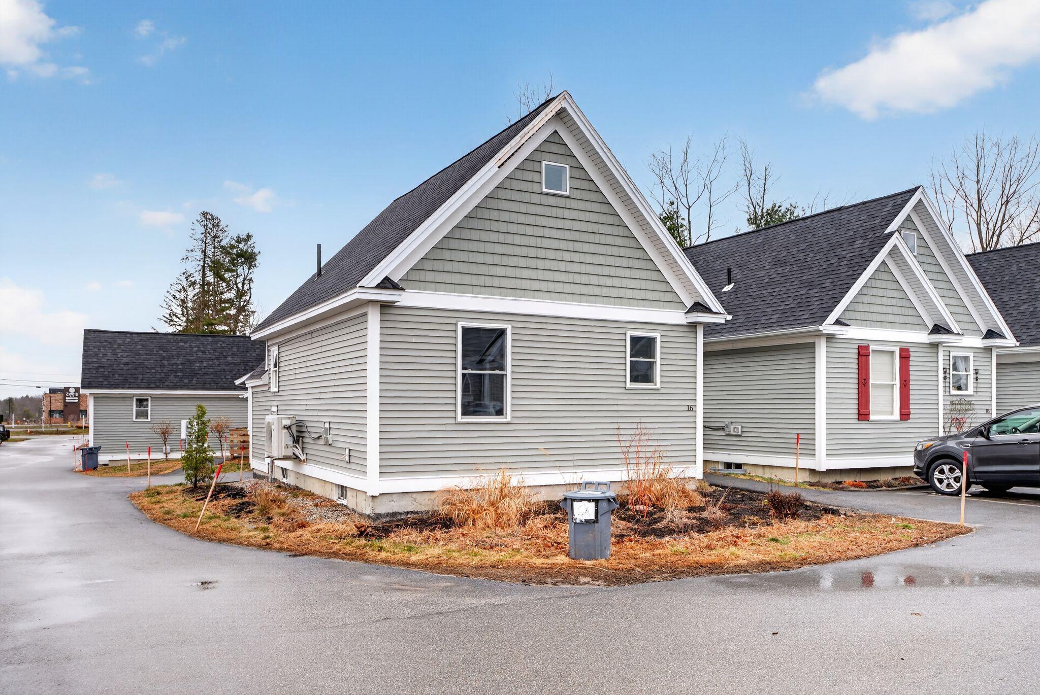 994 Portland Road, Unit 16 Saco, ME 04072 - Photo 4 of 19