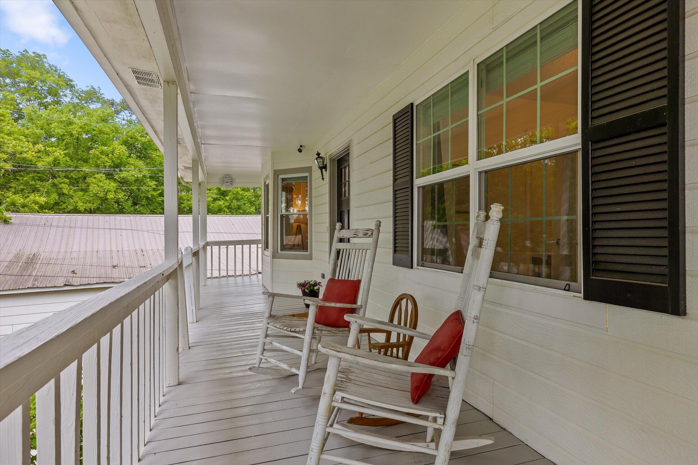 3329 Lookout Lake Road Chattanooga, TN 37419 - Photo 4 of 34 04-3329 Lookout Lake-4