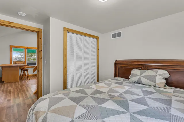 $295,000 | 1193 Lakeview Drive, Brooklyn, MI 49230