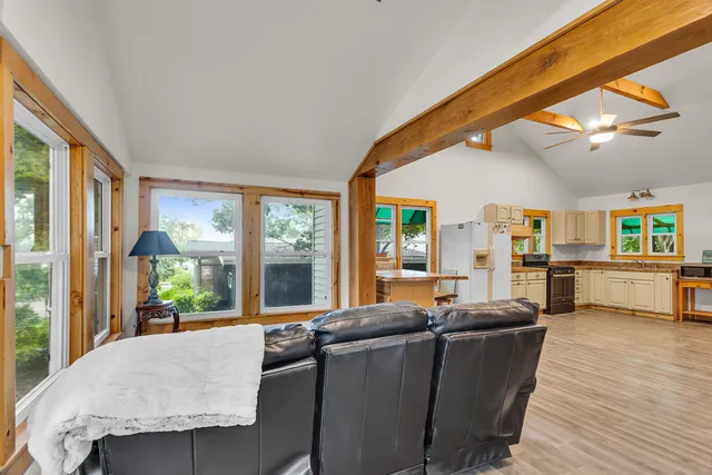 $295,000 | 1193 Lakeview Drive, Brooklyn, MI 49230