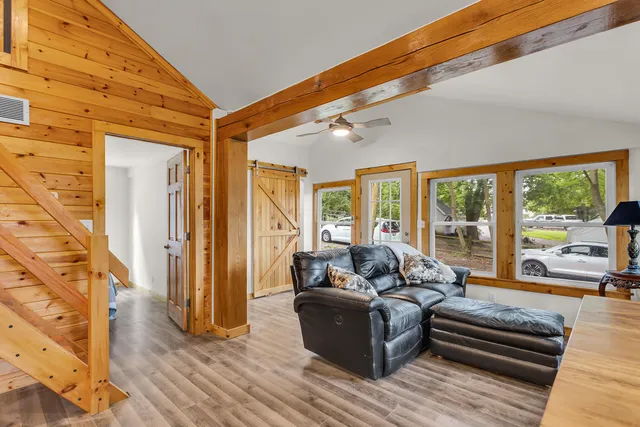 $295,000 | 1193 Lakeview Drive, Brooklyn, MI 49230