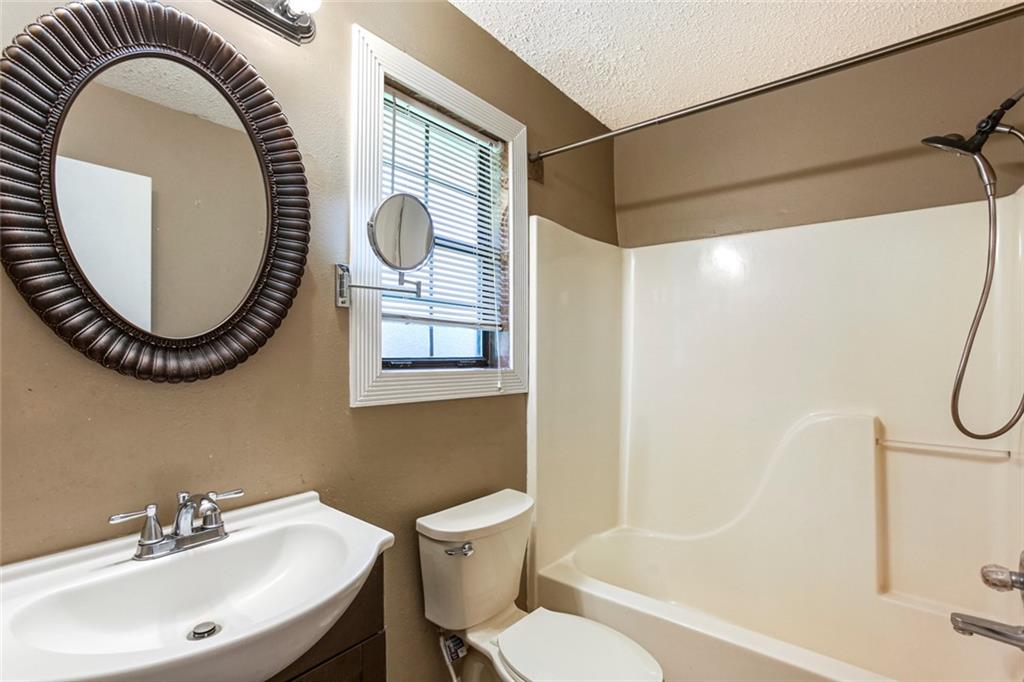 1105 Hooter Road Westwego, LA 70094 - Photo 7 of 13 Gallery Image 7