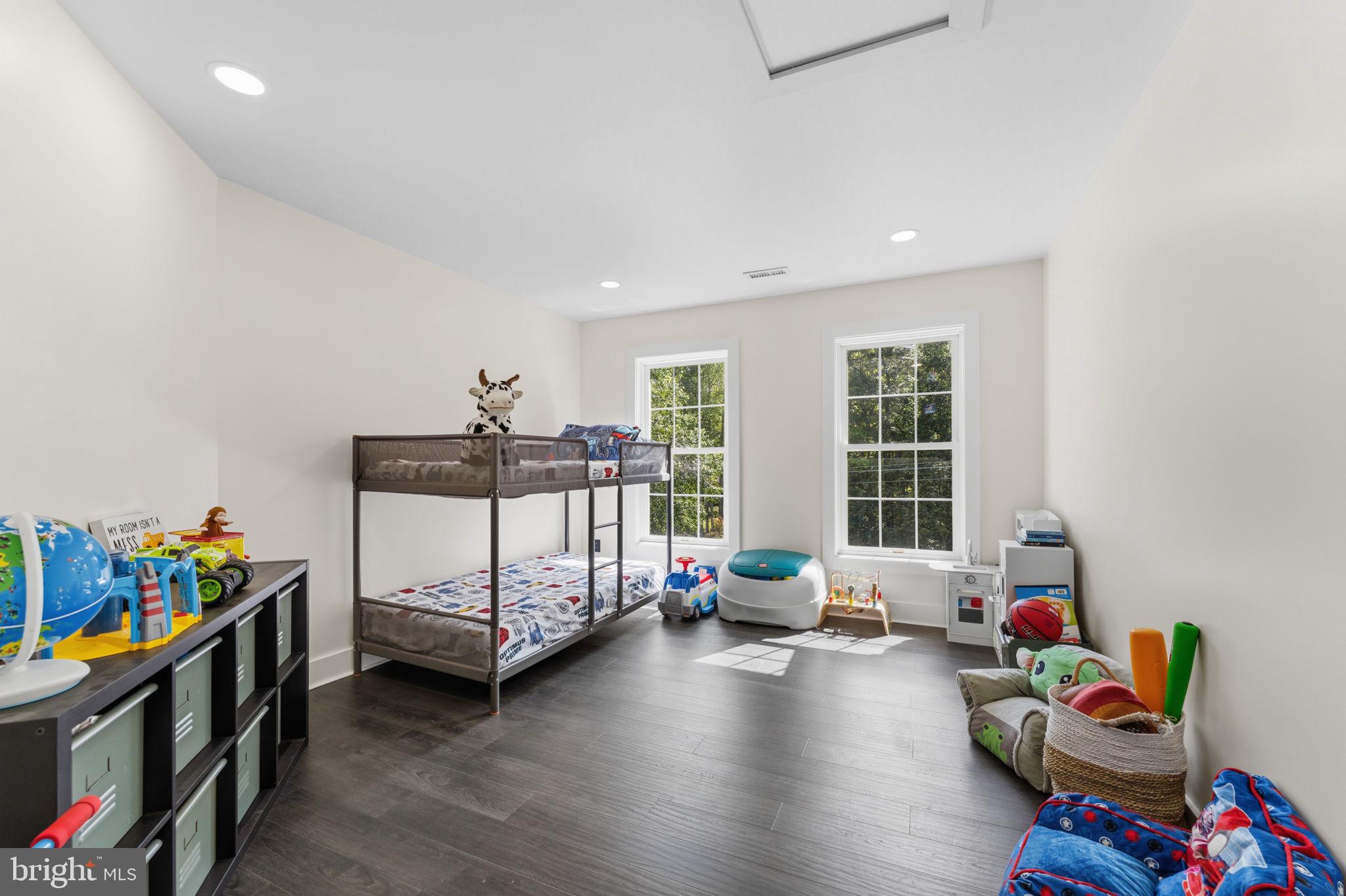 6658 Fox Den Road Manassas, VA 20112 - Photo 29 of 52 Gallery Image 29