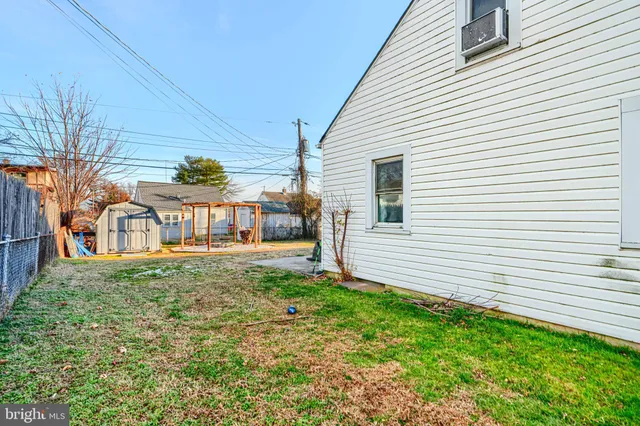 $264,999 | 6 Avenal Road, Baltimore, MD 21221