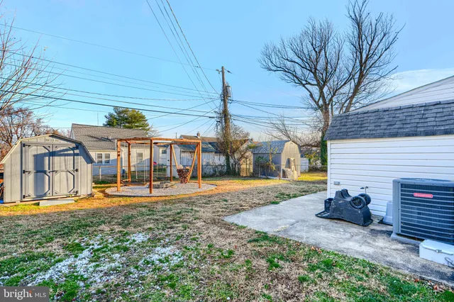 $264,999 | 6 Avenal Road, Baltimore, MD 21221