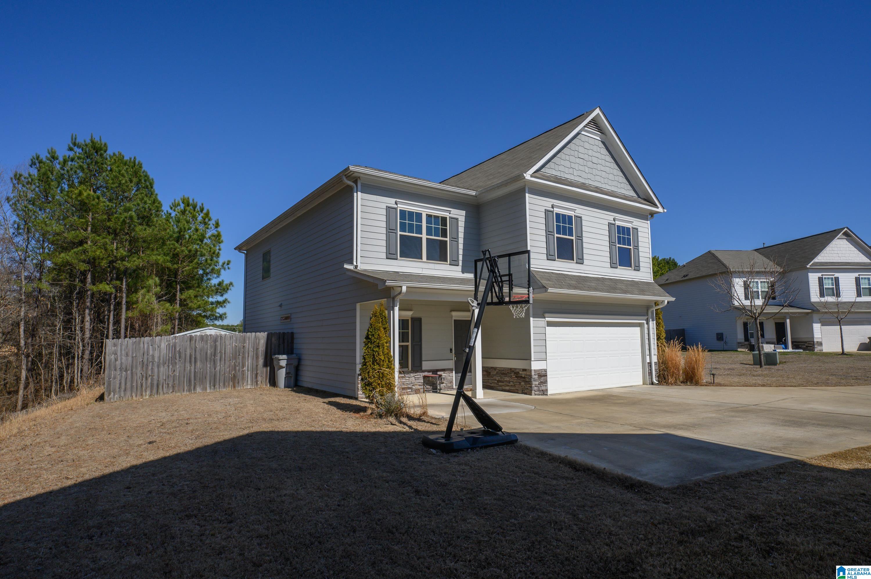 820 Ridgeway Avenue Columbiana, AL 35051 - Photo 3 of 54