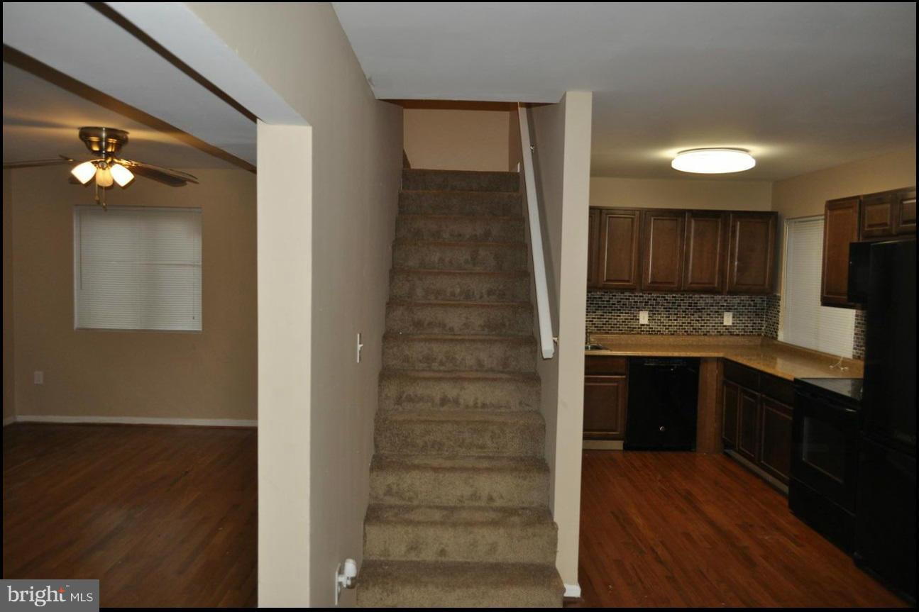 5902 Ravenswood Road Riverdale, MD 20737 - Photo 3 of 3 Kitchen