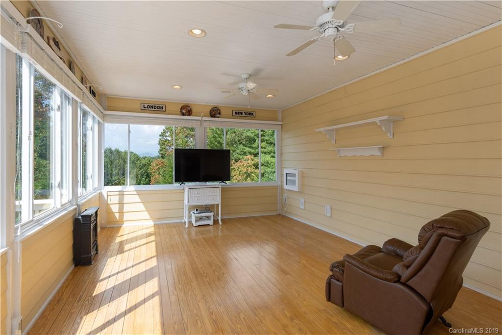 4530 Cove Loop Road, Unit 35 Hendersonville, NC 28739 - Photo 14 of 27 Gallery Image 14