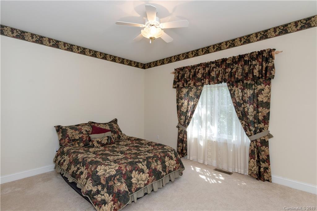 4530 Cove Loop Road, Unit 35 Hendersonville, NC 28739 - Photo 26 of 27 Gallery Image 26