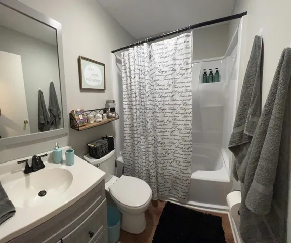 $2,200 | 8429 Daisy Dallas Road, Hixson, TN 37343