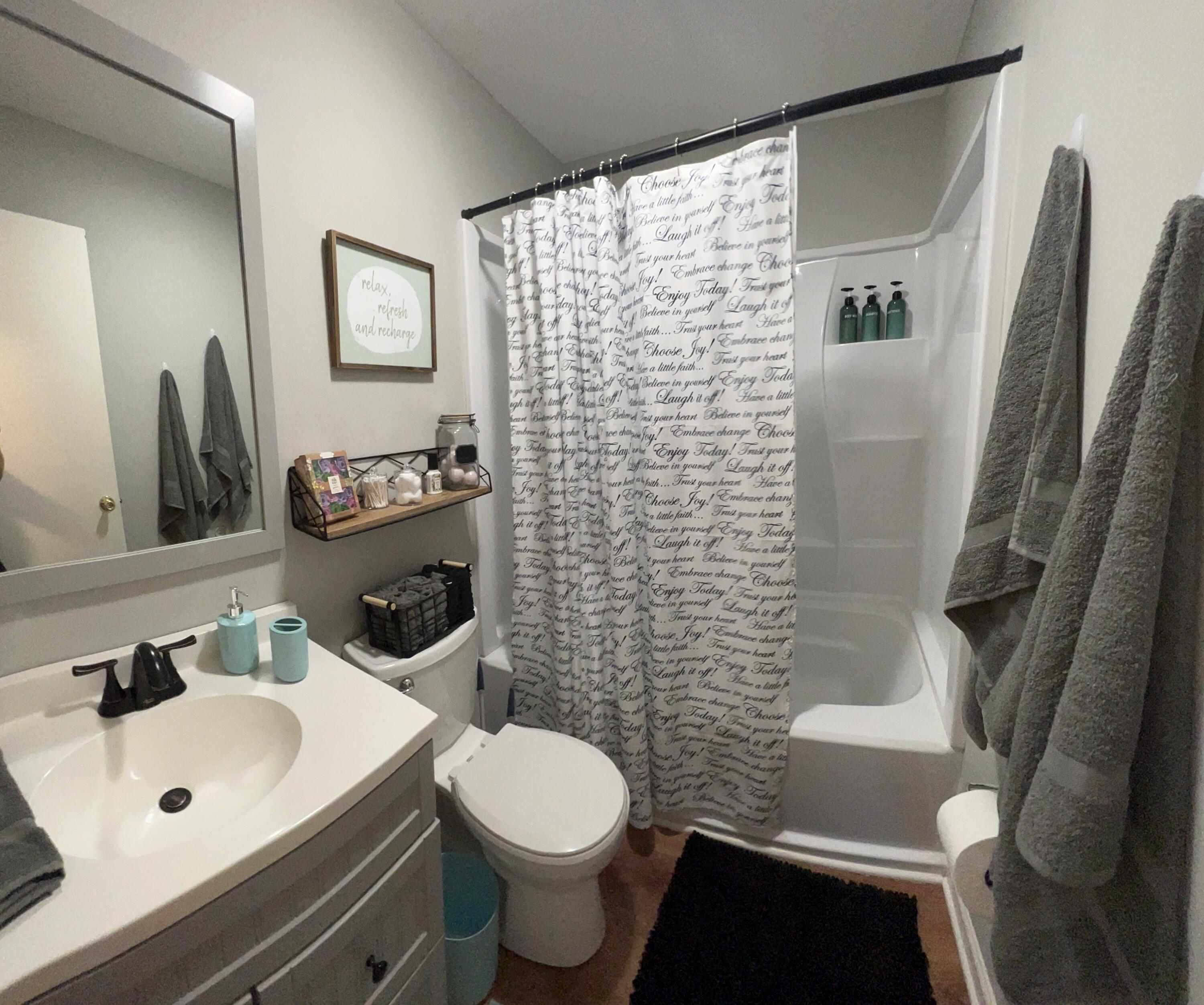 8429 Daisy Dallas Road Hixson, TN 37343 - Photo 12 of 19 Full Bath