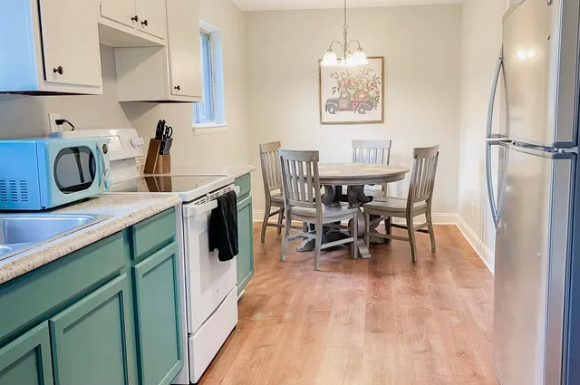 $2,200 | 8429 Daisy Dallas Road, Hixson, TN 37343