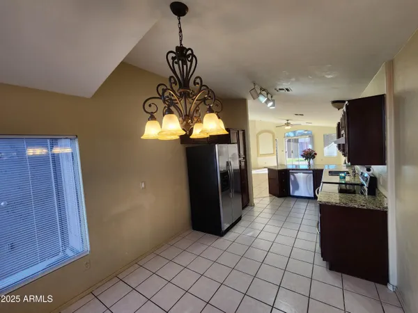 $2,200 | 19417 North 7th Drive, Phoenix, AZ 85027