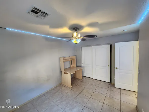 $2,200 | 19417 North 7th Drive, Phoenix, AZ 85027